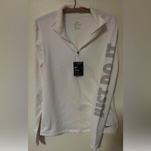 Women’s Nike dri-fit 1/4 zip